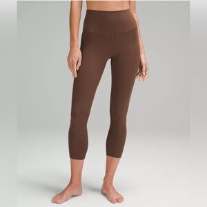 lululemon Align'™' High-Rise Crop 23" |
Women's Capris | lululemon Size 10
